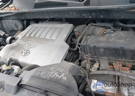 2011 Toyota Highlander Base V6 from USA, damaged, VIN 5TDBK3EH3BS067226